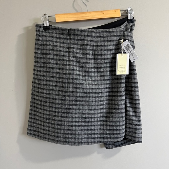 Aritzia New Wrap Front Skirt​ - Picture 2 of 3